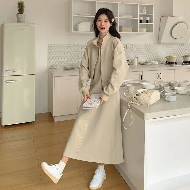 时尚休闲减龄套装女秋春游俏皮减龄洋气开衫炸街卫衣背心裙两件套