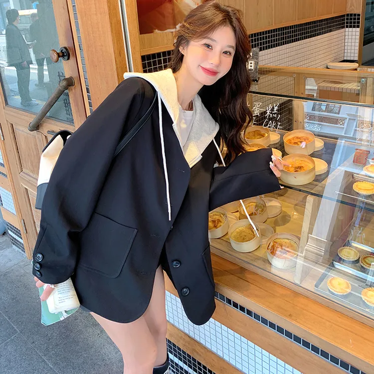 黑色假两件连帽西装春游外套女时尚气质高级感休闲炸街小西服洋气