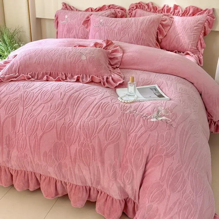 双面绒加厚加绒牛奶绒韩版保暖绣花四件套可机洗不掉色不起球绒被