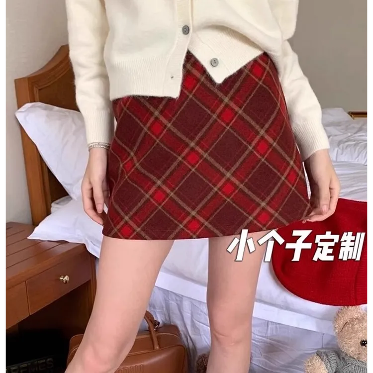 法式复古高腰格纹半身裙秋冬2025新款气质显瘦显腿长纯欲a字短裙