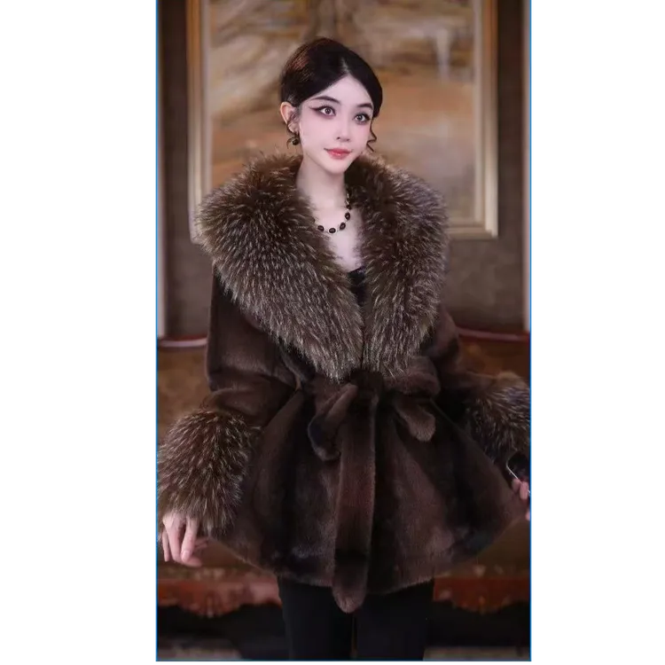 法式高奢气质秋冬新款咖啡色短款大毛领毛毛外套