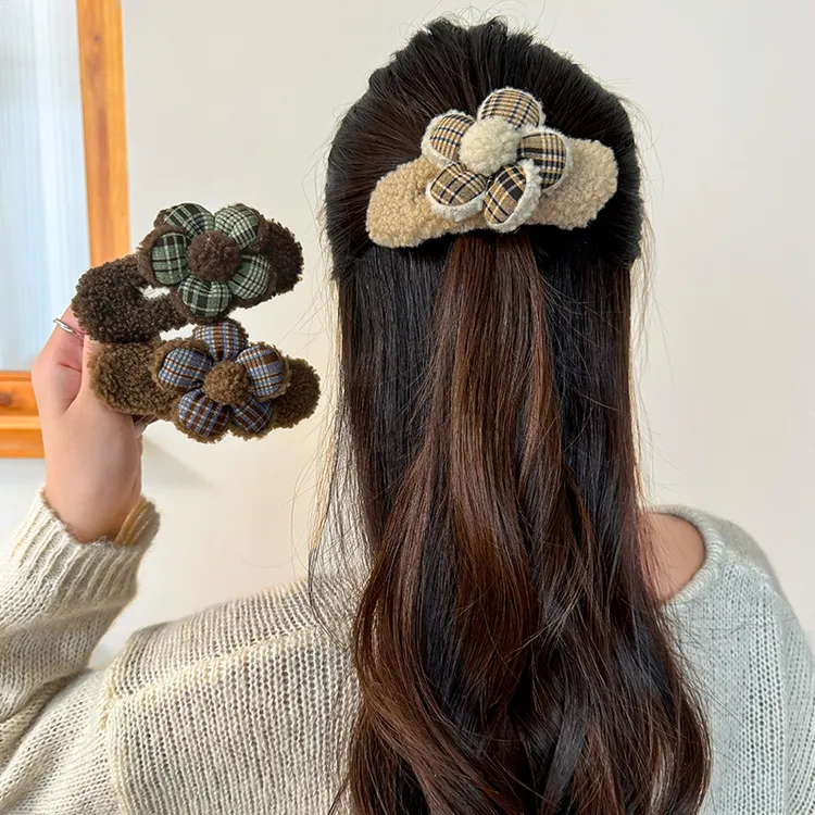 美拉德~新款花朵毛绒发夹女刘海夹边夹侧边大号发卡夹子头饰秋冬