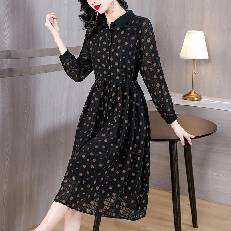 5500#洋气减龄高端碎花连衣裙女2025年新款春秋奢华妈妈连衣裙子