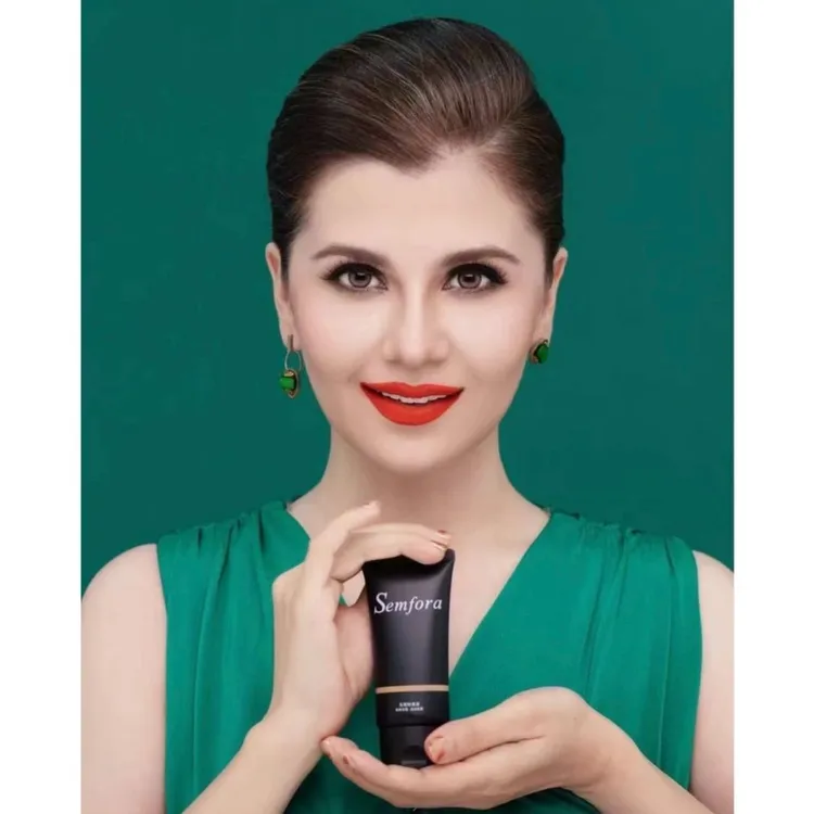 Semfora无暇粉底液【新疆包邮】