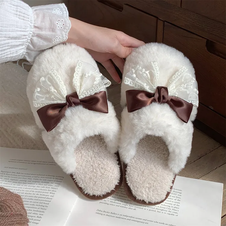 仙女风蕾丝蝴蝶结毛毛鞋休闲防滑秋冬季网红舒适居家平底棉拖鞋女