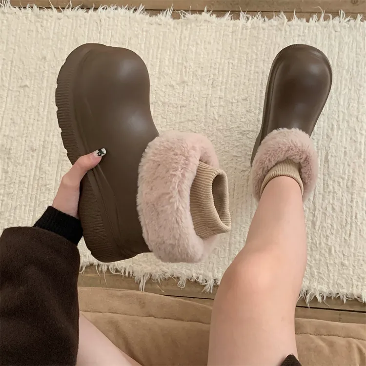 防水时尚冬季户外雪地靴棉鞋女百搭保暖可拆卸毛绒领口高级感短靴