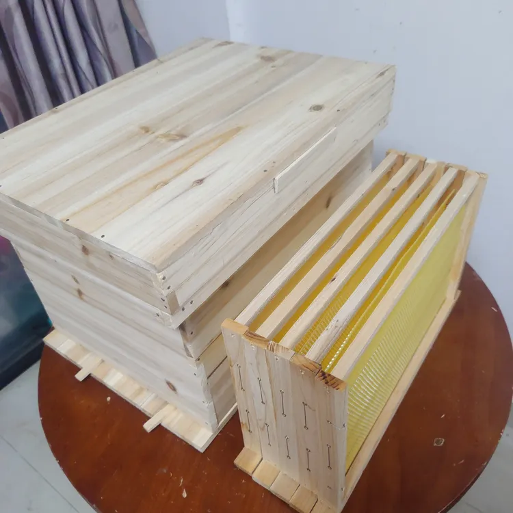 工厂直降蜂箱七框标准中蜂框用养蜂1.0厘米全套杉木蜜蜂诱蜂箱