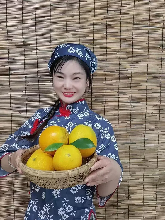 赣南脐橙正宗江西赣南脐橙新鲜水果鲜橙发货包邮