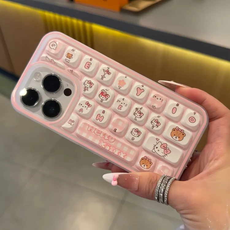 创意KT小新立体键盘壳适用苹果16promax手机壳15防摔14/13/12软套