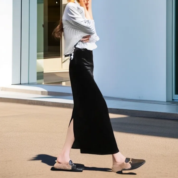 秋冬丝绒气质显瘦半身裙女秋季时尚高腰开叉长款黑色金丝绒中长款