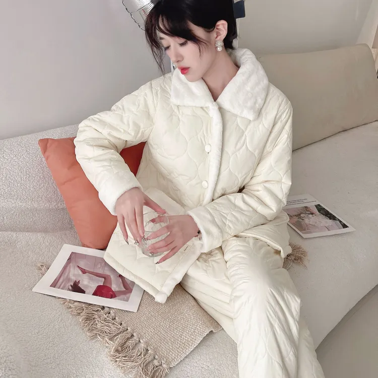 百家亲奢华简约三层夹棉加绒加厚保暖可外穿秋冬长袖女家居服套装