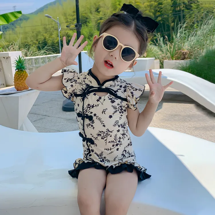 女童泳衣夏季儿童夏装2025新款洋气连体衣中式女孩泳装游泳服全套