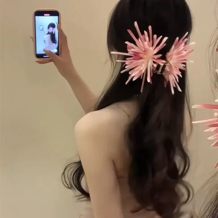 春夏氛围感！花朵抓夹新款仿真韩系温柔少女后脑勺盘发抓夹头饰