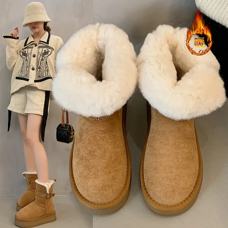 秋冬时尚百搭加绒短靴中筒冬季雪地靴皮毛一体厚底厚底雪地靴女款