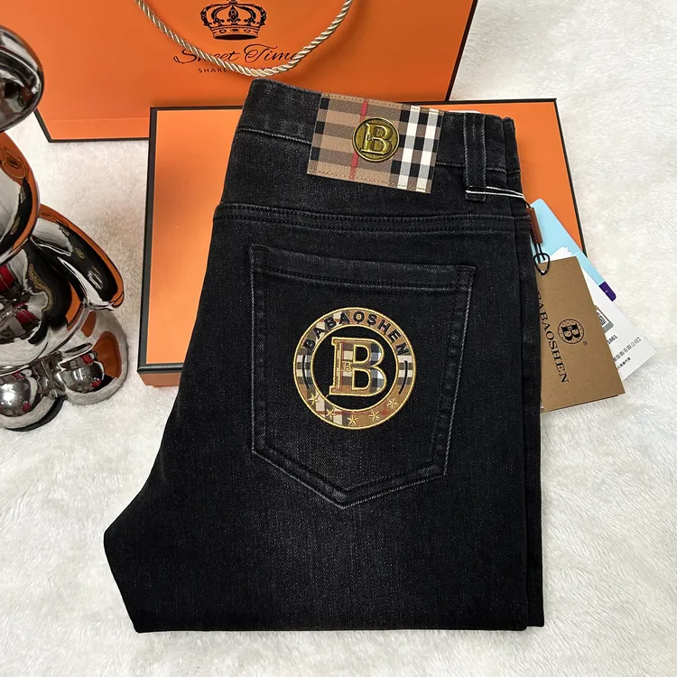 2024年男士欧货时尚潮流牛仔裤高级感春夏轻奢刺绣男牛仔裤子百搭