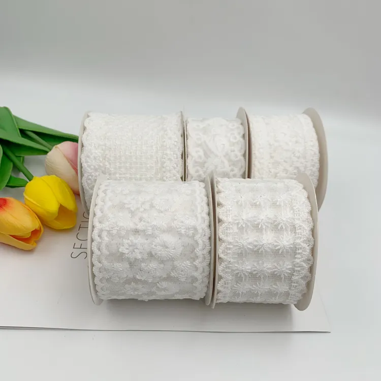 【小蚂蚁饰品】蕾丝刺绣镂空丝带复古花朵花束包装手工diy蝴蝶结
