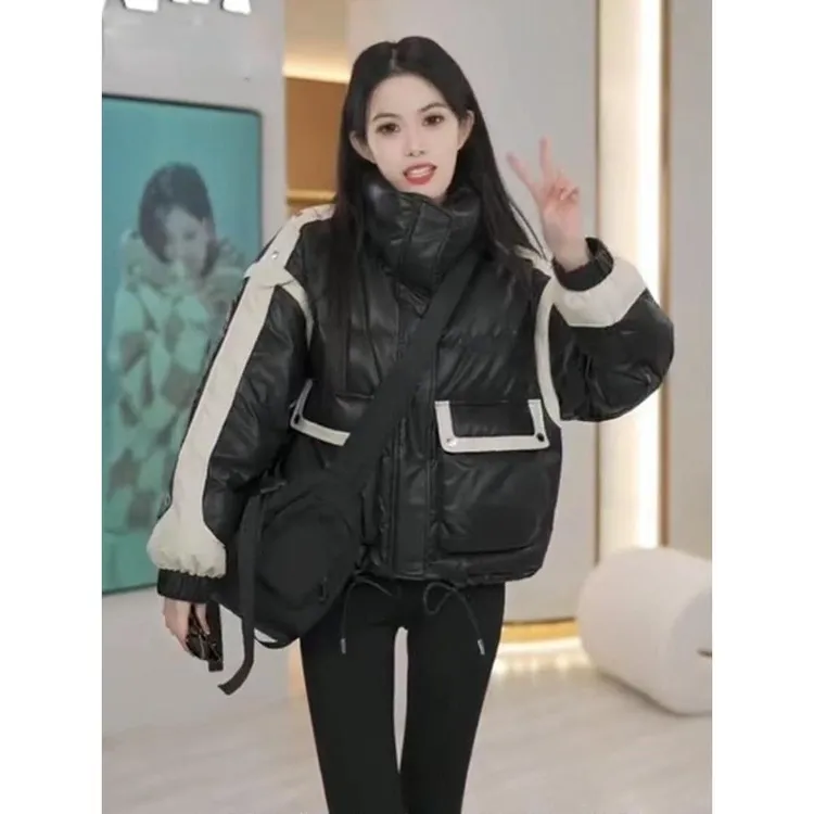 宽松保暖PU皮羽绒服女2024秋冬新款短款立领洋气时尚白鸭绒外套女