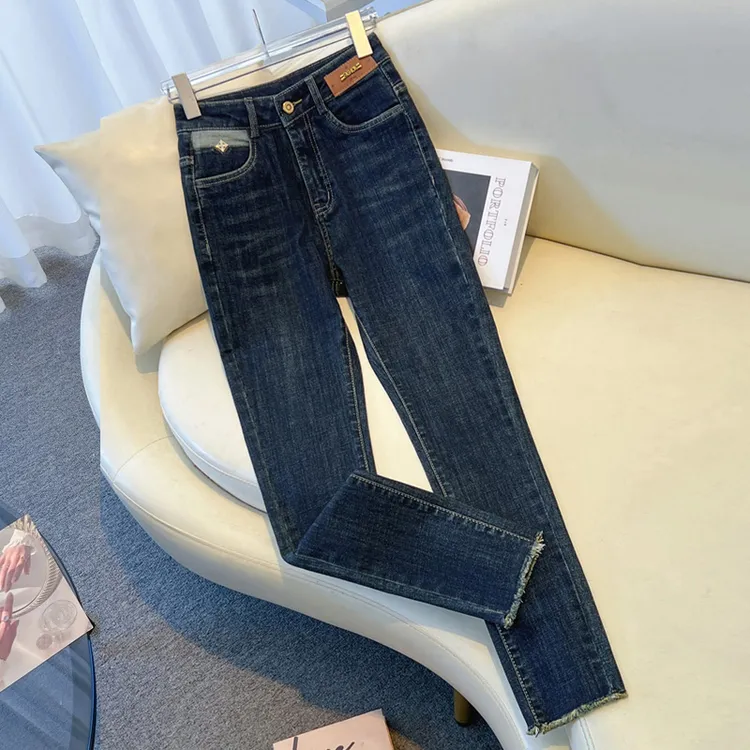加绒加厚牛仔裤女秋冬新款高腰修身显瘦小脚裤弹力深色毛边铅笔裤