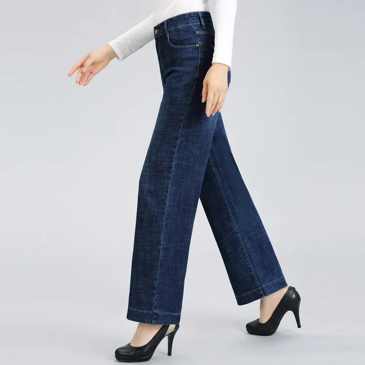 妈妈直筒阔腿牛仔裤女高腰弹力中老年宽松阔脚长裤子2025秋冬新款