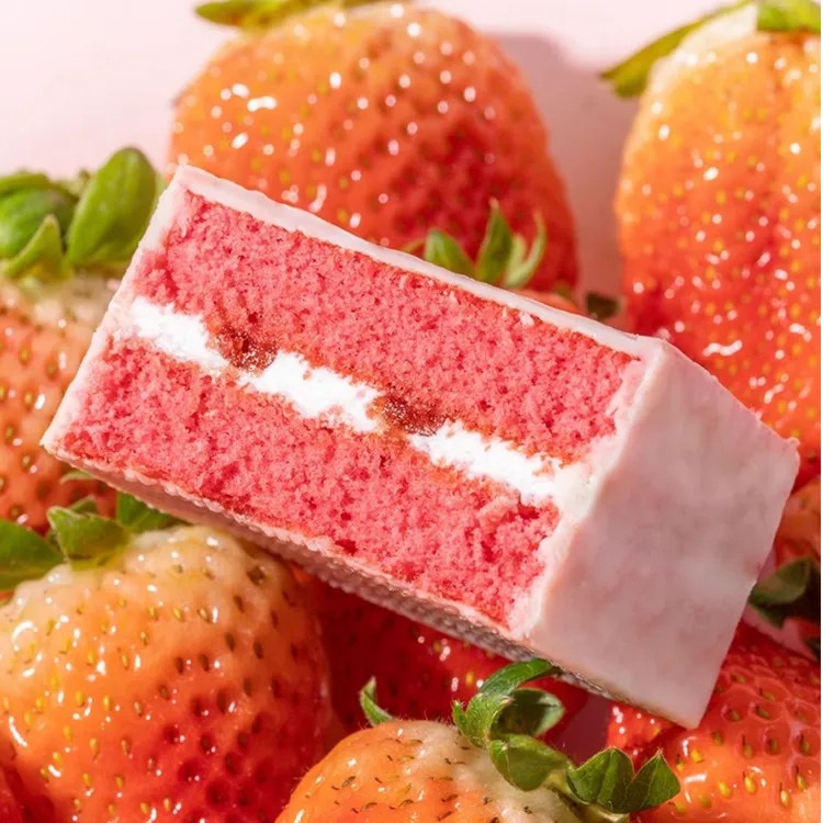 唇动红丝绒草莓树莓夹心蛋糕饼干零食面包办公室充饥早点代餐饱腹