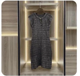 万年经典针织连衣裙