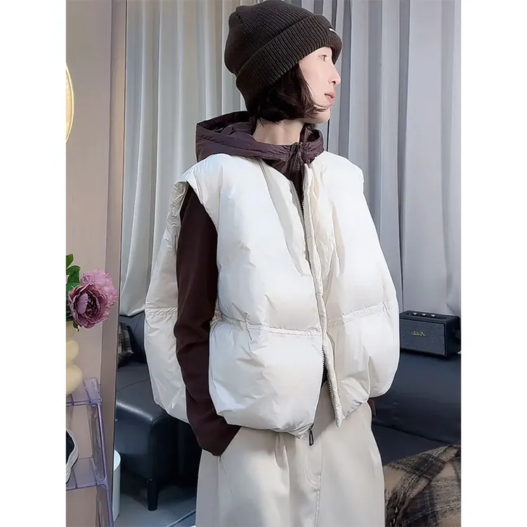 欧货时尚短款百搭马甲女2024秋冬新款无袖宽松外穿背心面包服外套