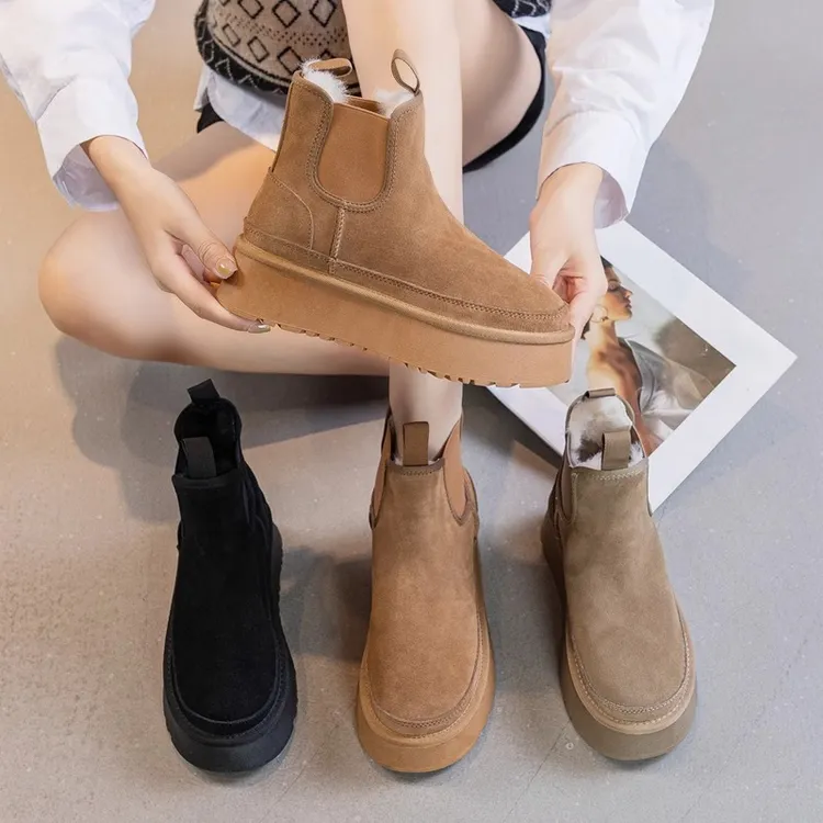 切尔西雪地靴厚底女款2025新款冬季加绒加厚女松糕短筒东北翻毛皮
