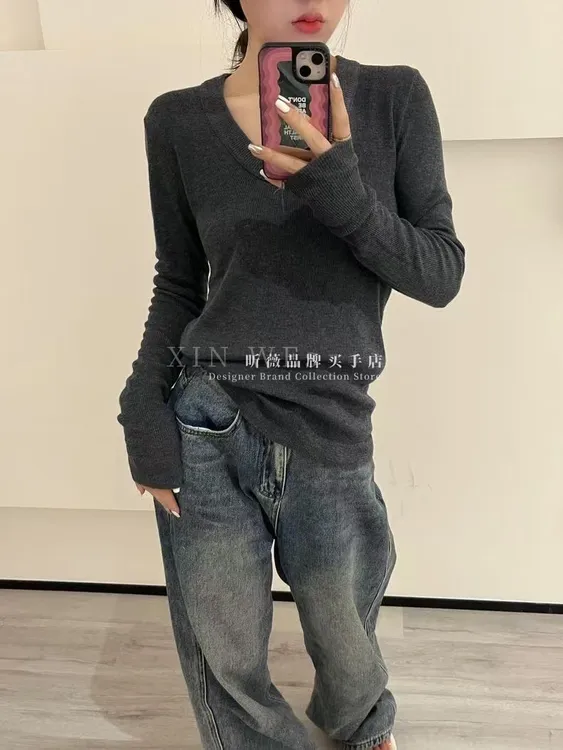 2024新款U领韩系纯欲风毛衣打底时尚修身设计师保暖长袖