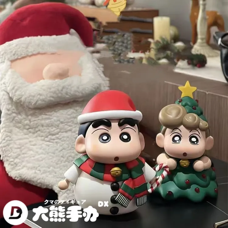 （高品质-圣诞蜡笔小新）创意手办雪人小葵公仔可爱桌面摆件礼物。