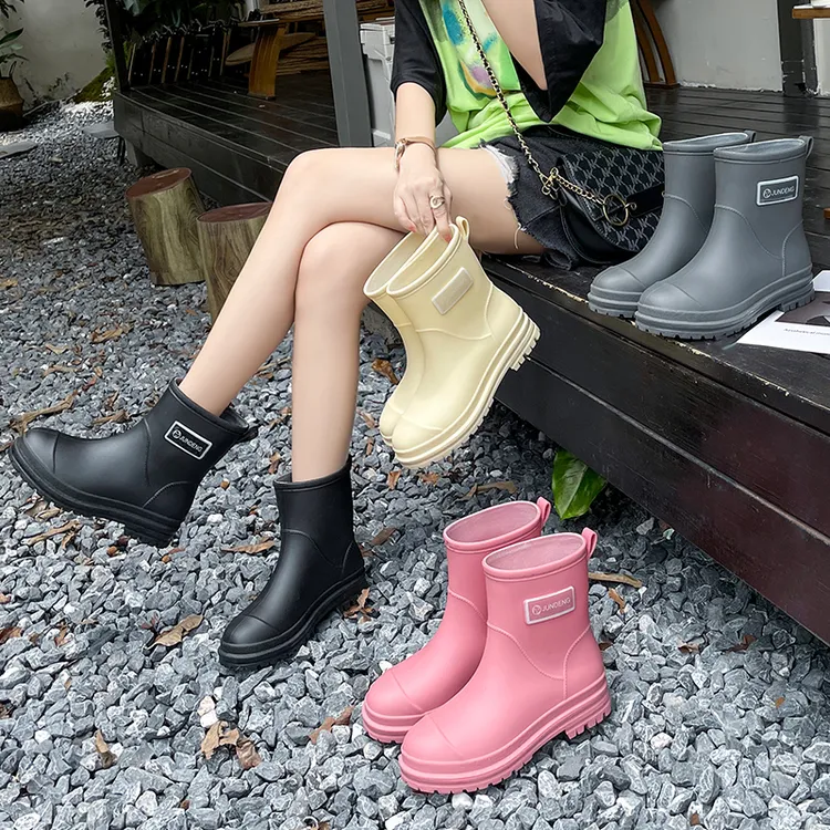 短筒雨鞋女外穿可拆卸棉套厚底防水防滑低筒水鞋女保暖成人雨靴女