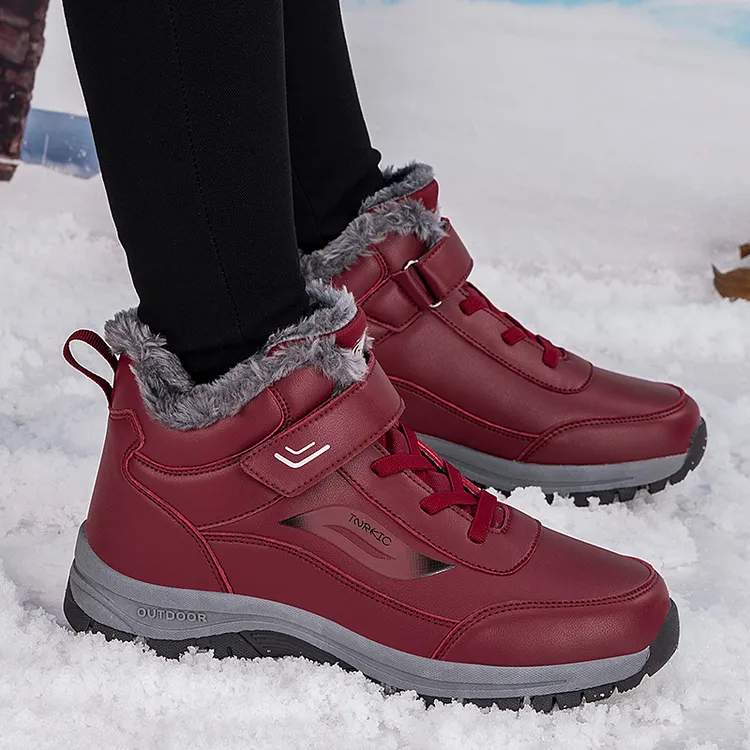张凯丽雪地靴女冬季加绒加厚妈妈鞋中老年爸爸高帮老人东北大棉鞋