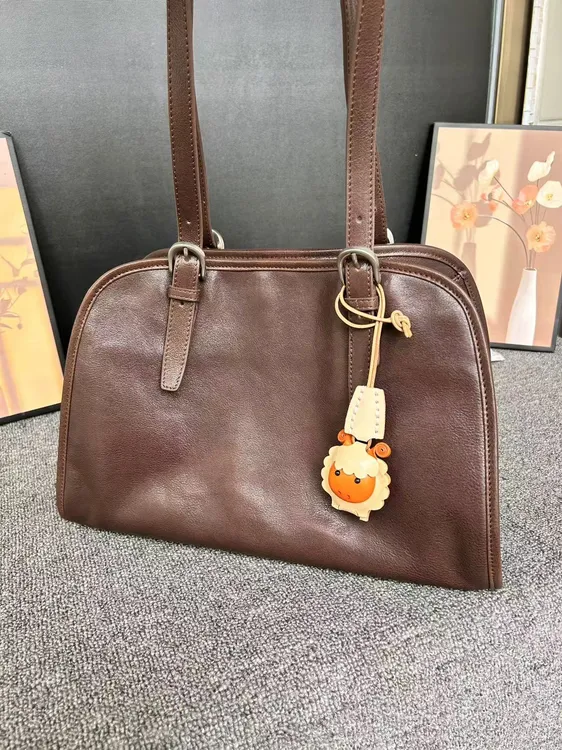 植鞣牛皮保龄球元宝女包复古真皮托特包通勤包包大容量单肩斜挎包