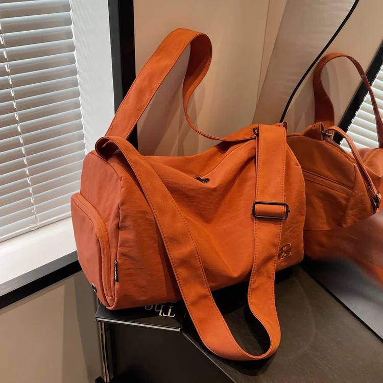 游泳健身包女行李袋大容量短途出差旅行包男防水斜挎包住校收纳包