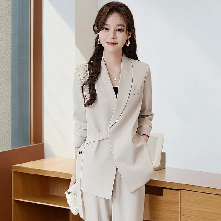 高级感职业西装外套女春秋新款韩版职业正装职场通勤休闲西服外套