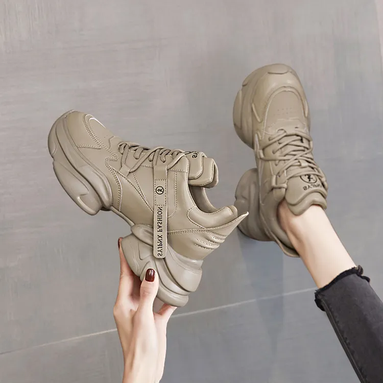 杨幂同款老爹鞋女2025秋冬加绒学生厚底小蛮腰网红百搭运动鞋轻便