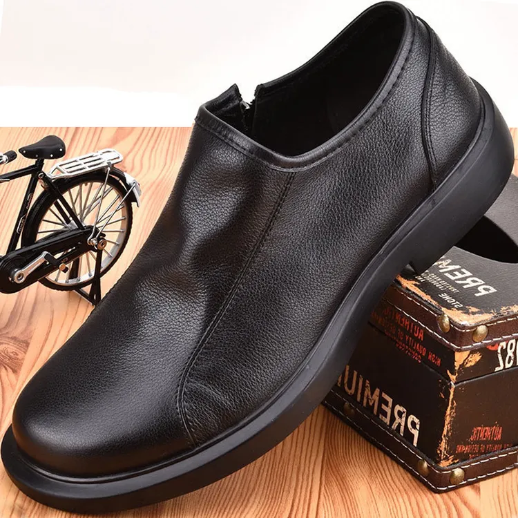 头层牛皮皮鞋男真皮男士商务休闲鞋软底软面拉链百搭轻便鞋子男款