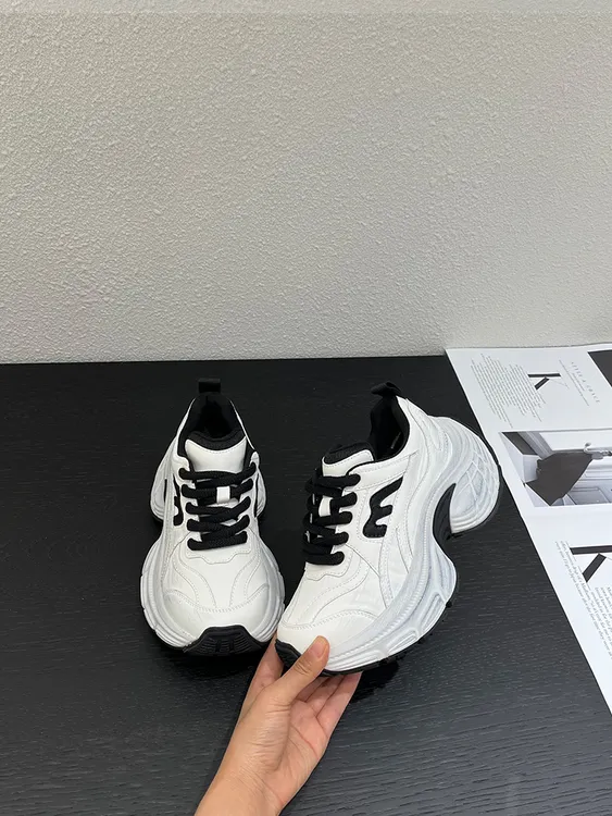 巴黎真皮老爹鞋女2024秋季新款复古增高显瘦百搭时尚休闲运动鞋潮