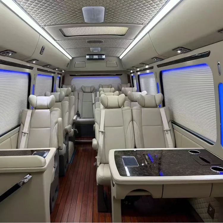 丰田考斯特17座 埃尔法座椅皮套