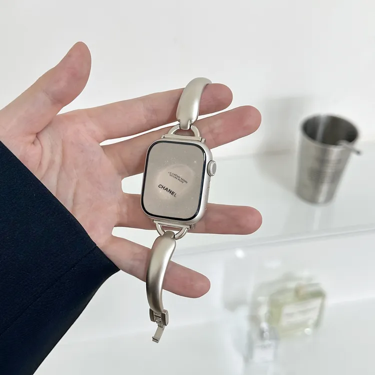 S9适用iwatch9手镯苹果锌合金S8表带新款8金属S7高级感小蛮腰SE女