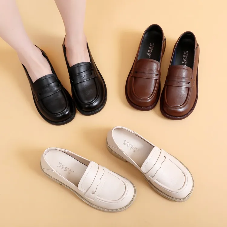 新款软皮软底单鞋女防滑休闲小皮鞋一脚蹬懒人乐福鞋女百搭舒适