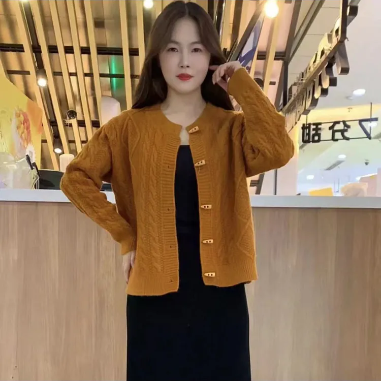 复古设计感牛角扣针织毛衣外套上衣开衫麻花宽松慵懒风外搭开衫