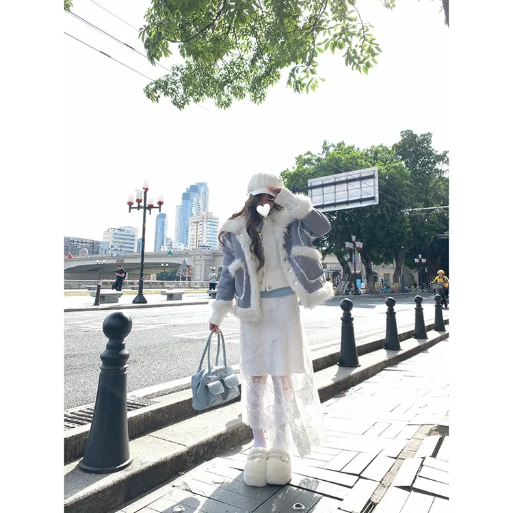 少女冰七淋 皮毛一体麂皮绒棉衣女秋冬宽松保暖夹棉加厚棉服外套