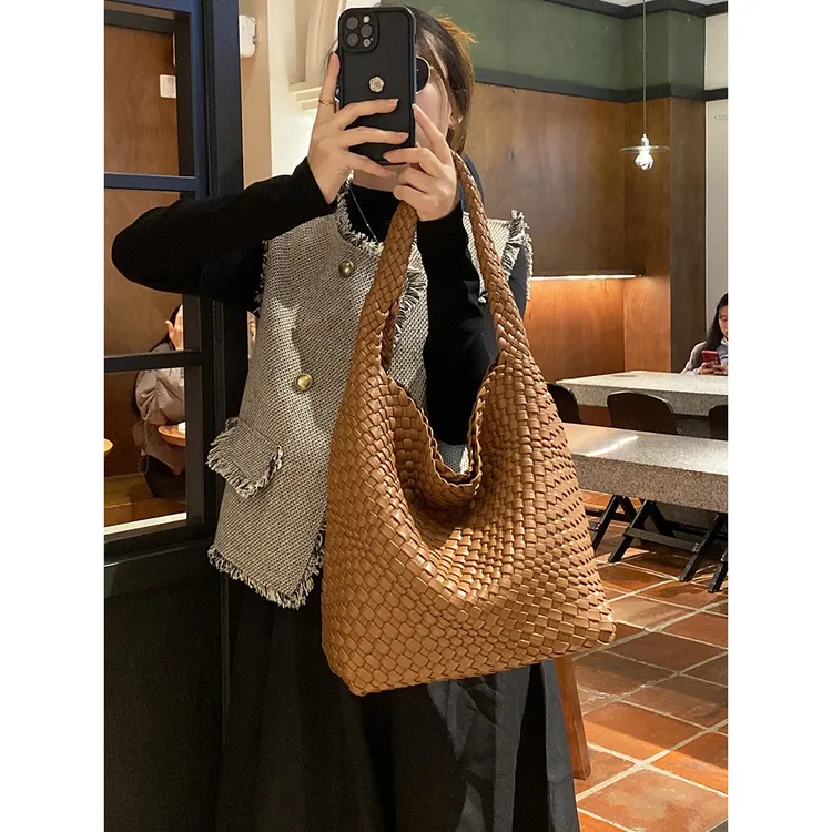 小众设计真皮手工编织包女包子母包单肩大容量托特包简约手提女包