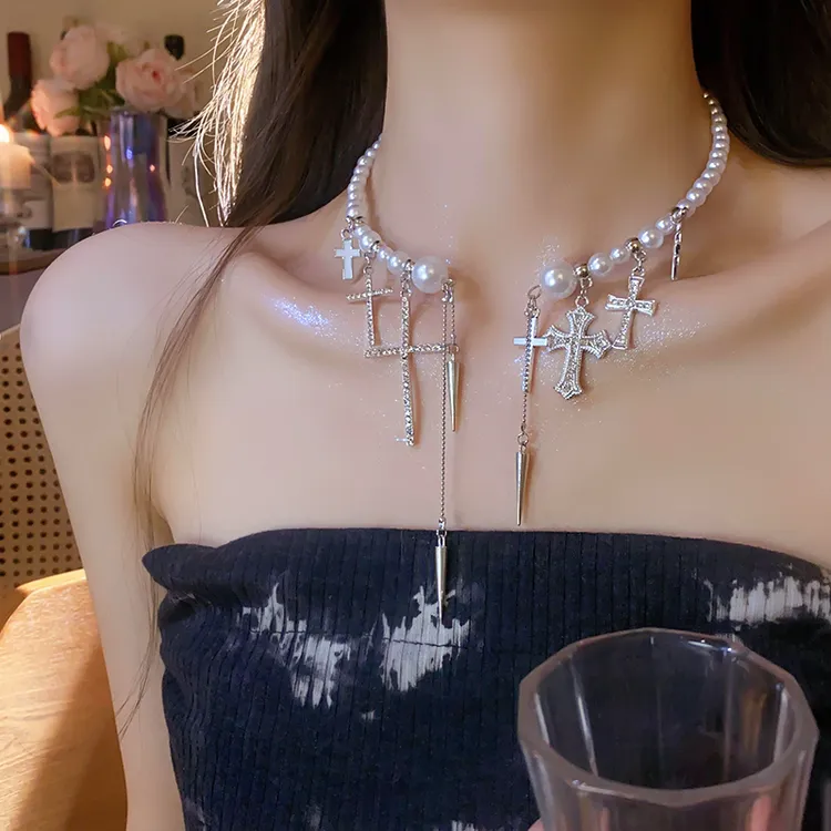 合金仿珍珠项链 欧美个性十字架水滴流苏项圈项链锁骨链高级颈链