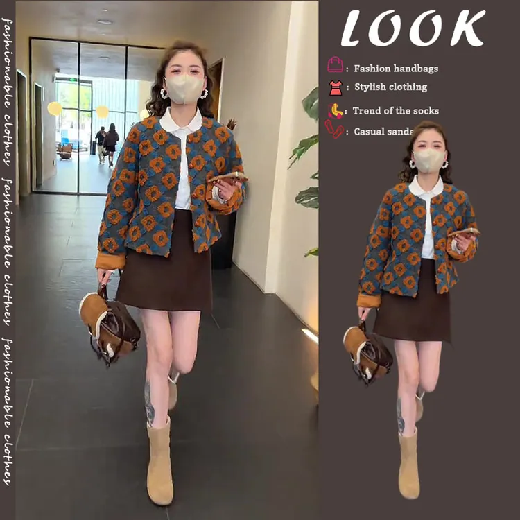 秋冬一整套女装2024新款韩版立体花朵圆领短款棉衣外套短裙两件套