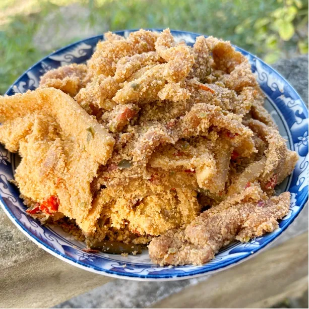 重庆石柱特产粉蒸肉酸渣肉三线五花肉酸肠子酸渣海椒农村手工制作