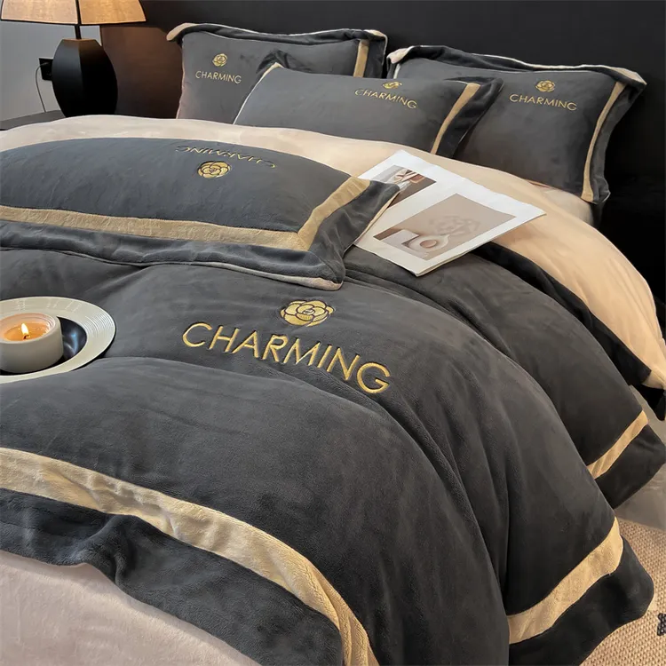 双拼刺绣牛奶绒四件套加厚双面绒被套25新款珊瑚法兰绒床笠床单罩