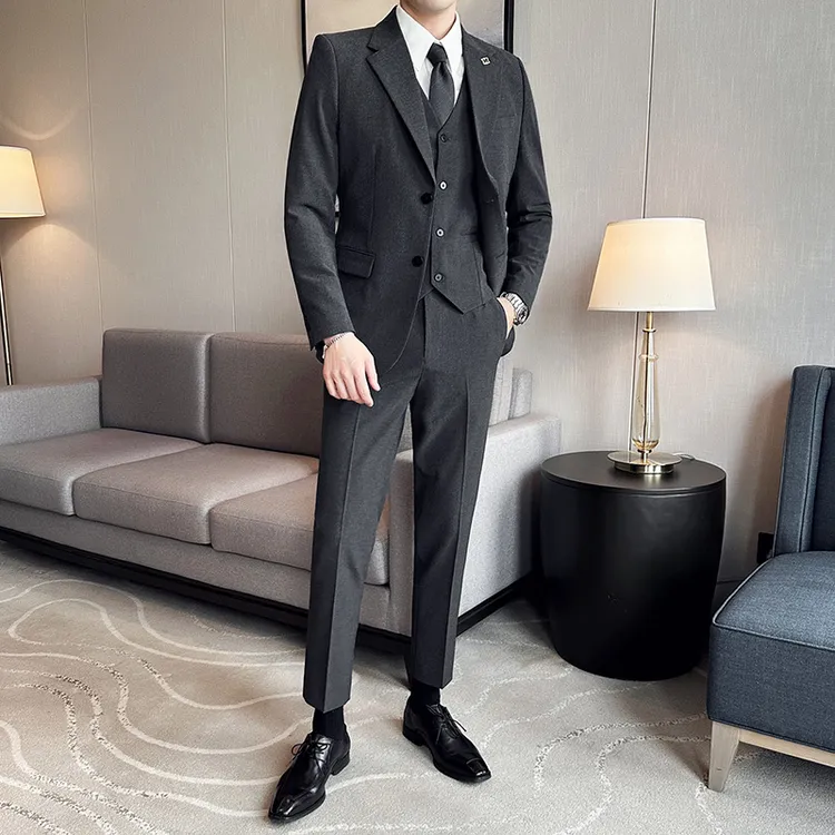 【TGH】秋冬新款新郎西服套装男商务休闲英伦风西装修身帅气三件套