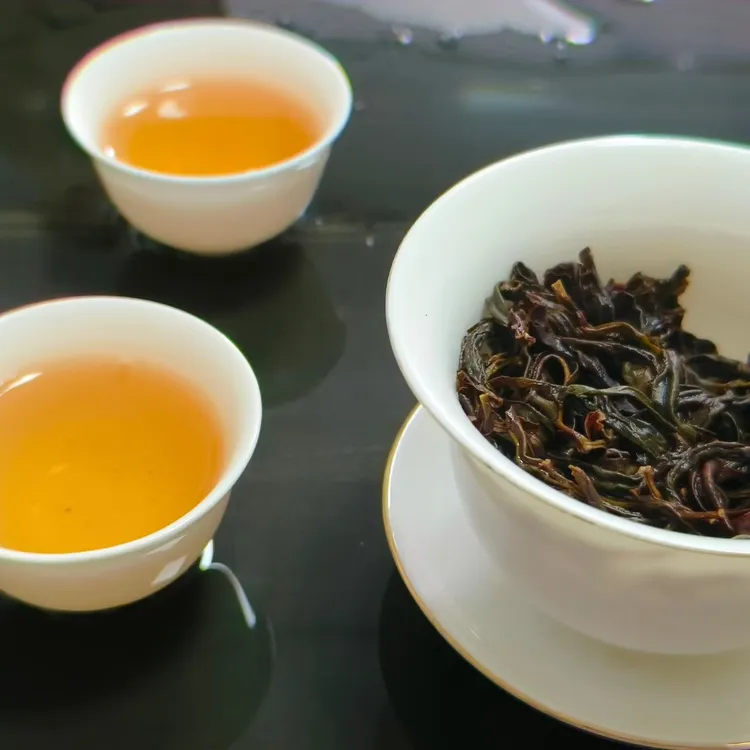 凤凰单丛茶，（二代古树蜜兰香）喝花香、蜜韵、山韵，老枞味、木质香