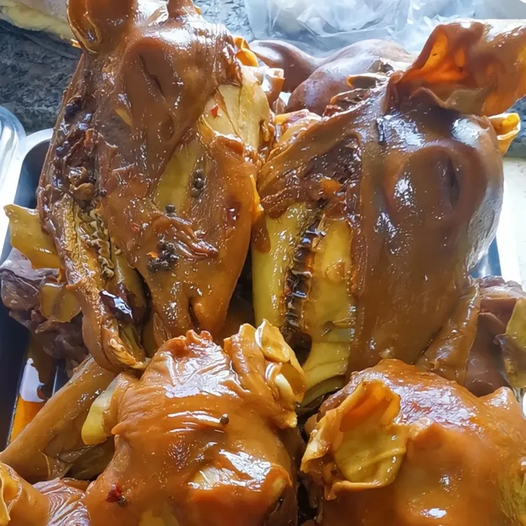麻辣羊头整只熟食开袋即食带脑子舌眼耳朵2.2-3斤/个送蘸料+手套